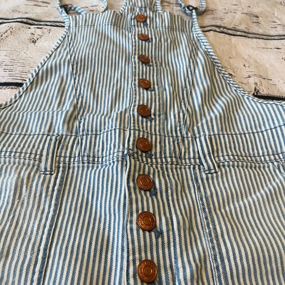 Anthro Pilcro Railroad Striped Button Front Everyday Short Overalls Sz 29 - Picture 3 of 11